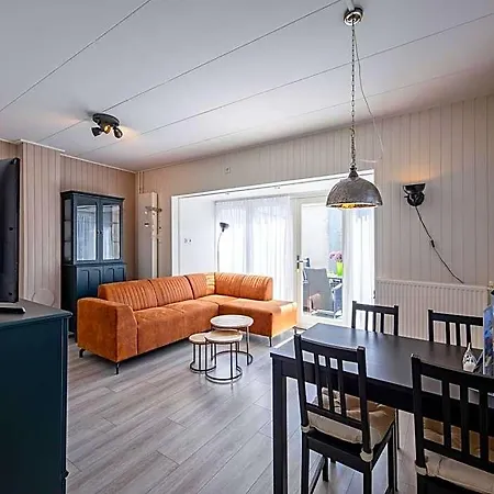 In Near The 4* Texel
